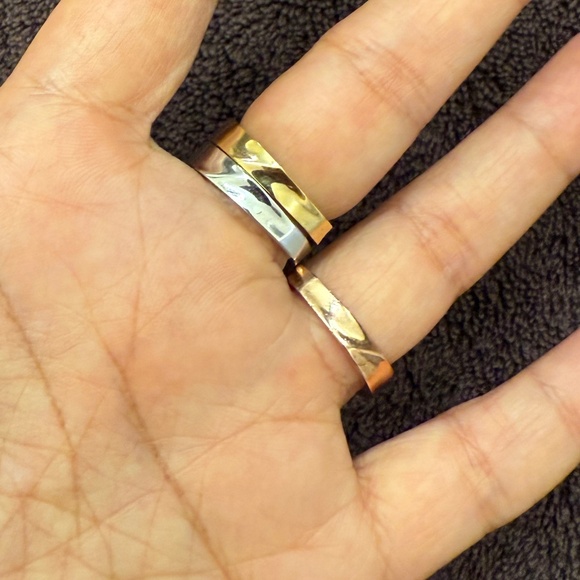 Henri Bendel - Set of 3 Stacking Rings Size 7 - Picture 6 of 11